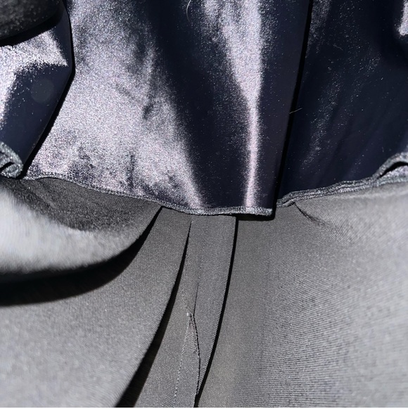 Laundry by Shelli Segal Vintage Square Neckline Black Full Length Evening Dress - Picture 9 of 16